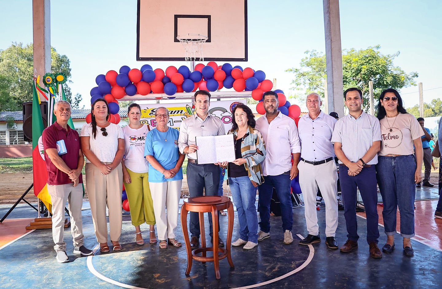 ​Sonho realizado: nova quadra poliesportiva na Escola Telmo Borba Menezes é inaugurada